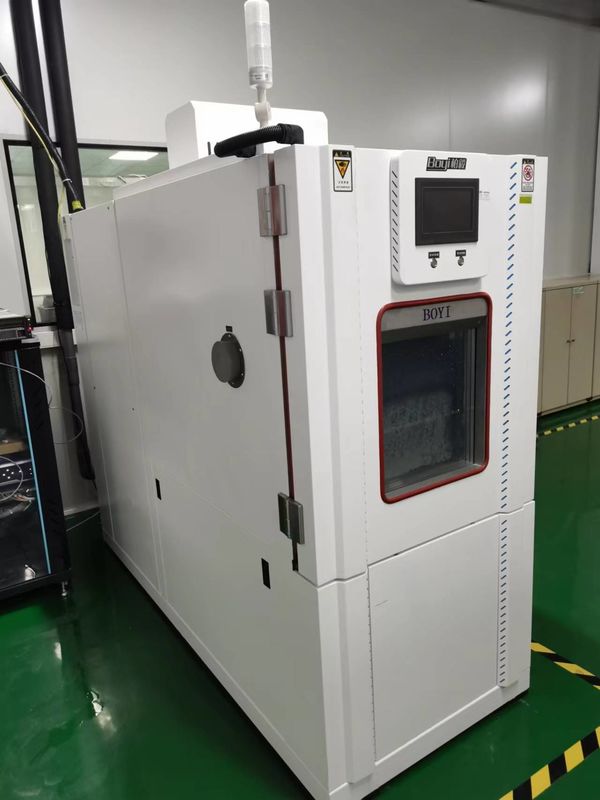 Pequeno EnCom protecção contra excesso de umidade 20%-98% Segurança e durabilidade Câmara de ensaio de estabilidadeCâmara de controlo ambiental